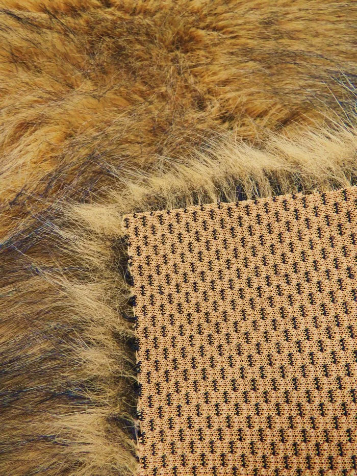 Desert Neo Wolf Anti-Shed Animal Faux Fur / Sold by the Yard - Image 3