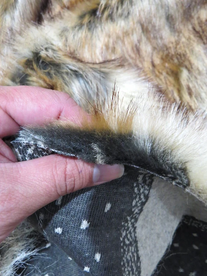 Canadian Fox Animal Long Pile Coat Costumes Faux Fur Fabric / Sold By The Yard - Image 2