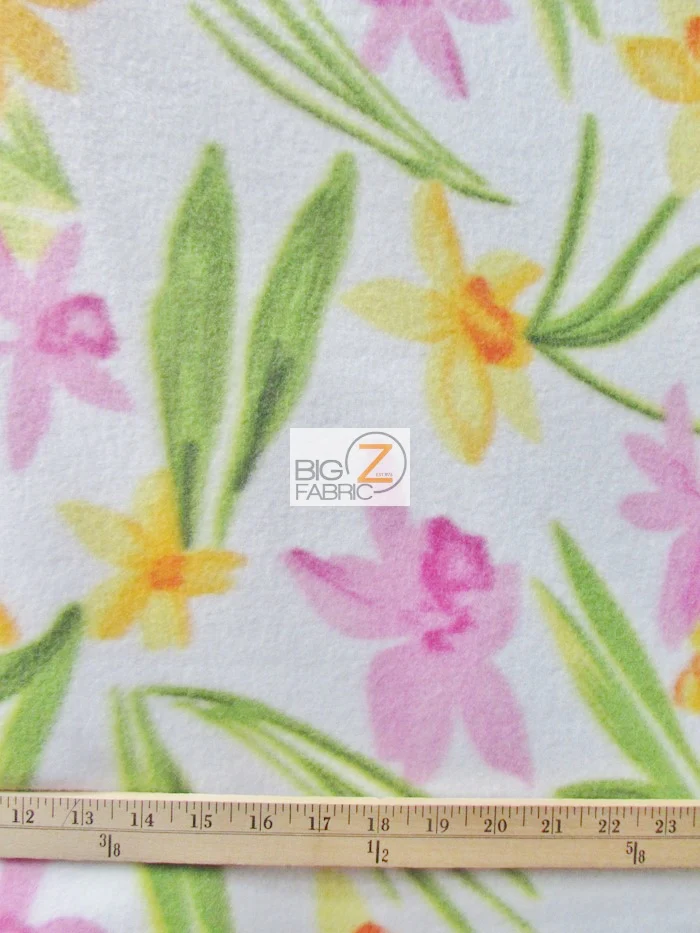 Fleece Printed Fabric Flower / Spring Floral Rosette / Sold By The Yard - Image 2