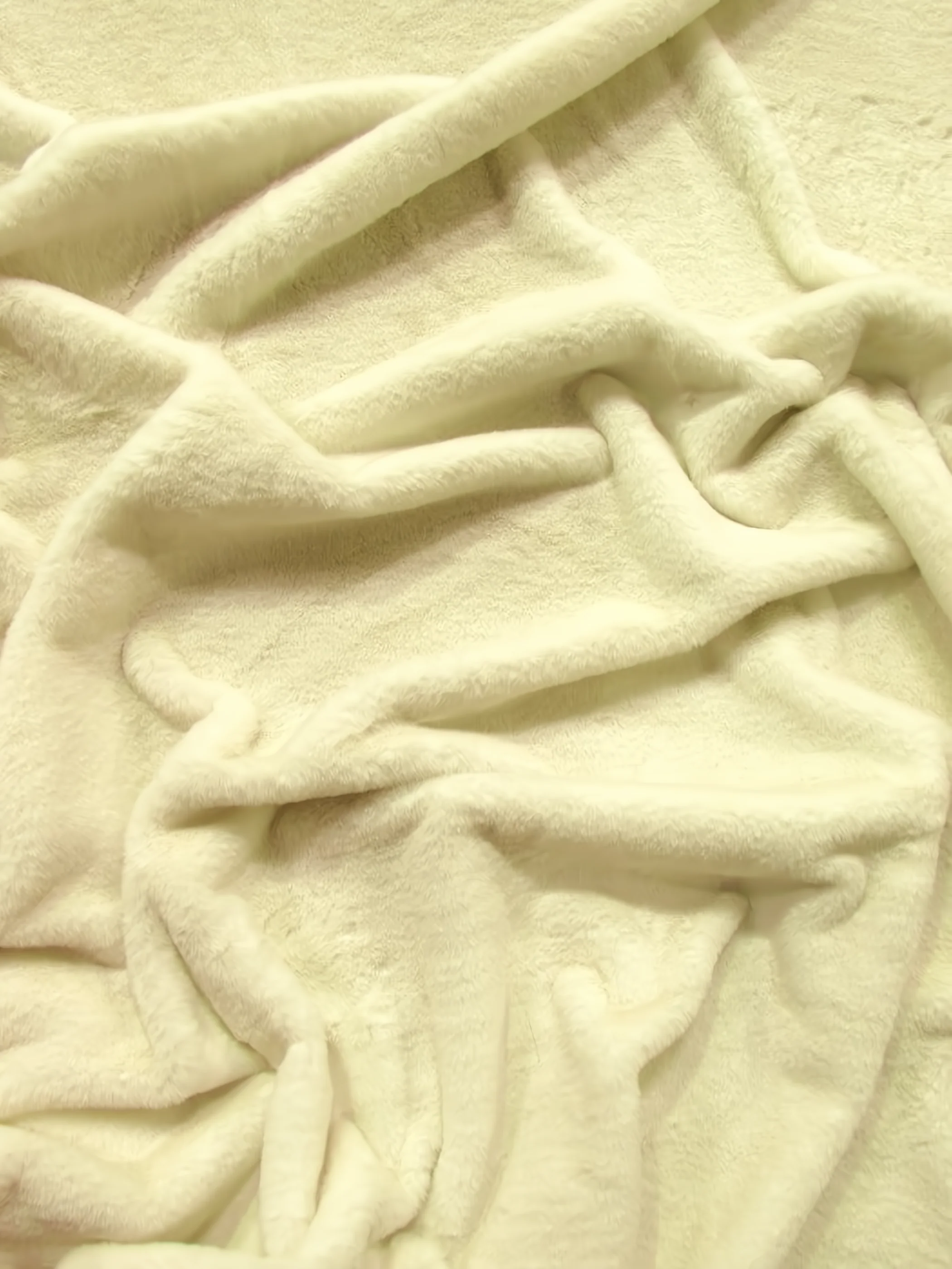 Ivory Half Shag Faux Fur Fabric (Beaver) / Sold By The Yard