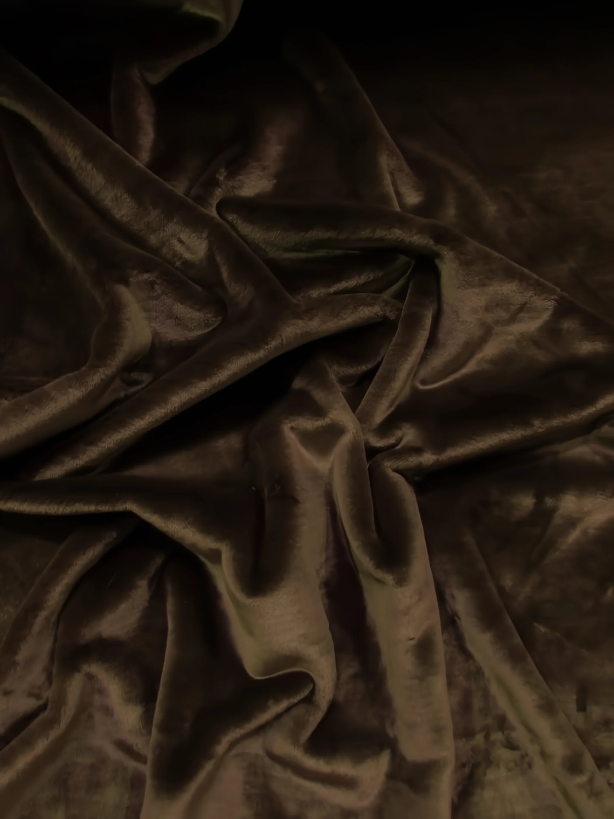 Half Shag Faux Fur Fabric (Beaver)(Knit Backing) / Brown / EcoShag 15 Yard Bolt