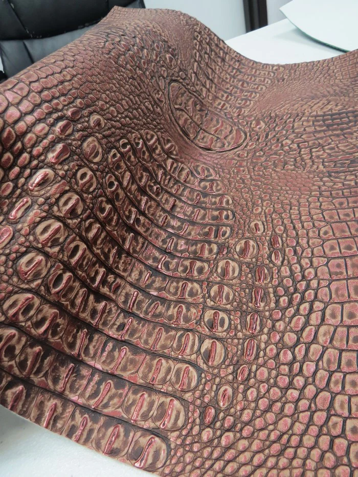 Rose Bronze Metallic Caiman Gator Vinyl / 30 Yard Roll - Image 2
