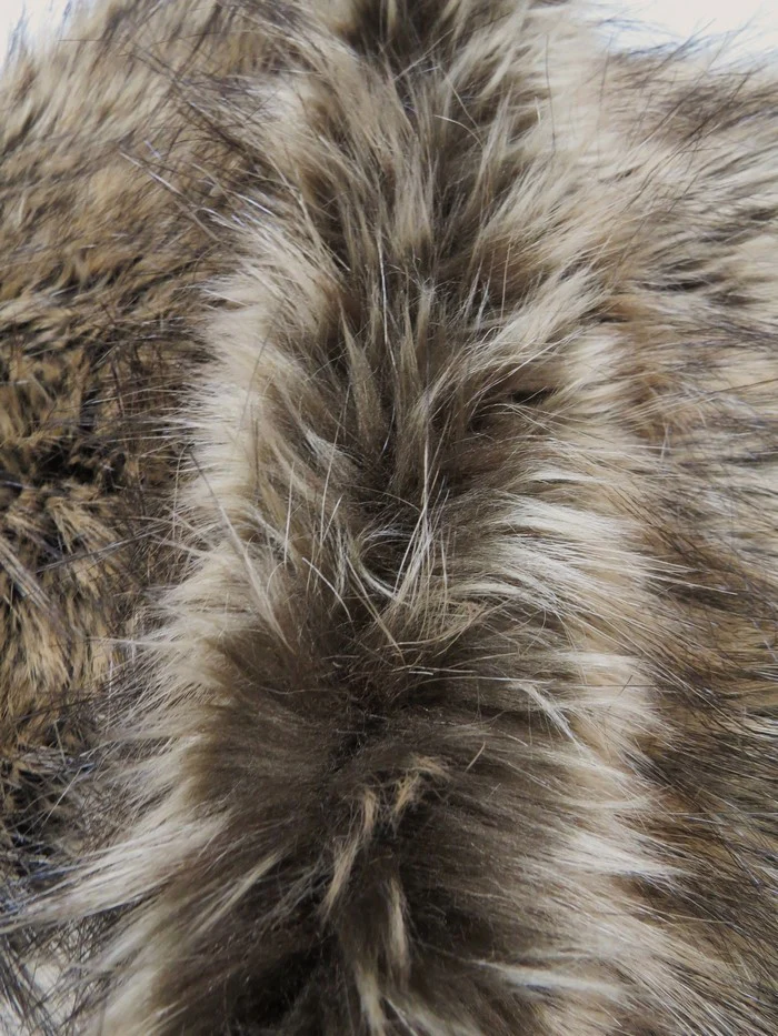 Sahara Fox Animal Short Pile Faux Fur / Sold By The Yard - Image 3