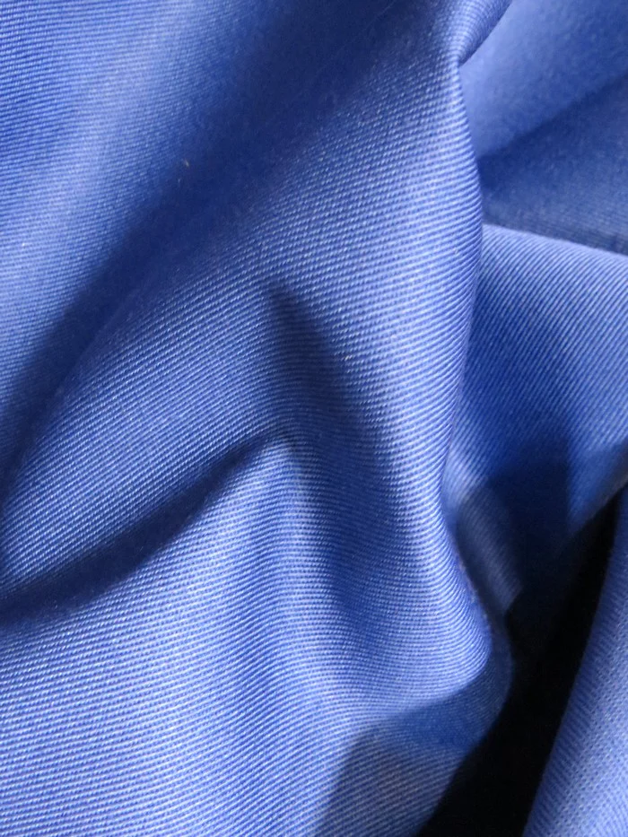 Solid Reversible Formal Poly Cotton Twill Fabric / Hunter Green / Sold By The Yard - Image 5