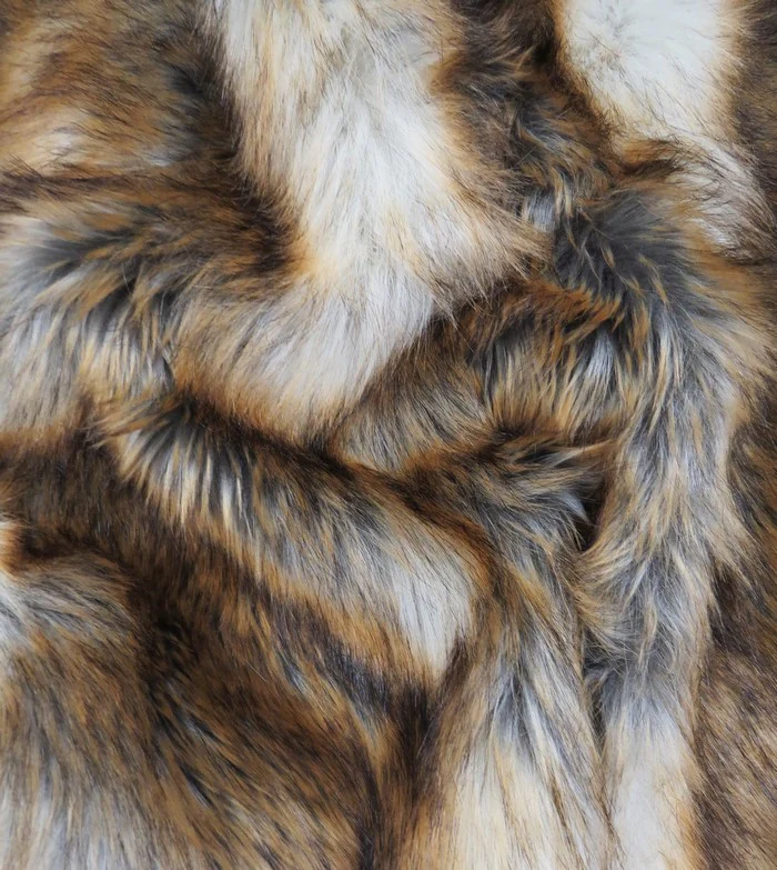 Texas Coyote Animal Faux Fur / Sold By The Yard - Image 5