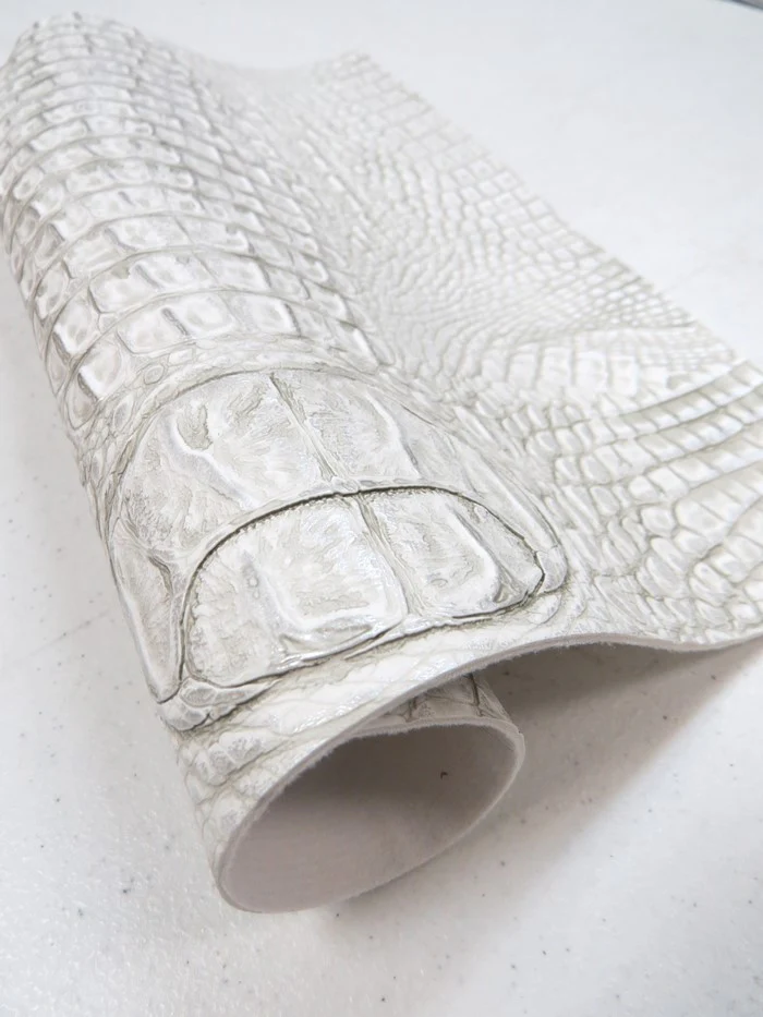 White/Silver Metallic Caiman Gator Vinyl - Image 4